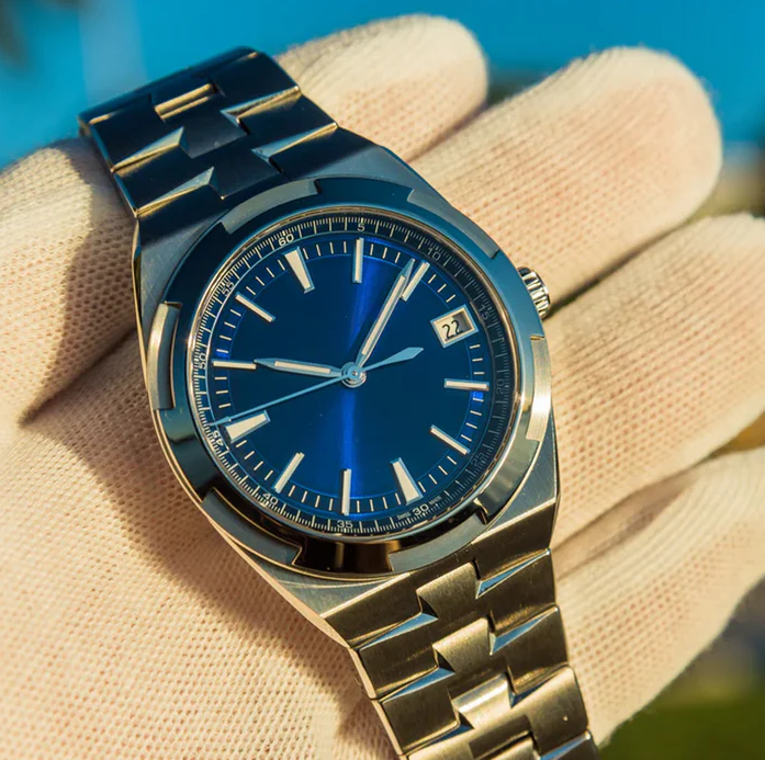 Luxury Timepieces – Azure Steel Signature Edition