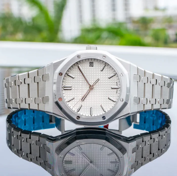 Luxury Timepieces – Aqua Crystal Exclusive Edition