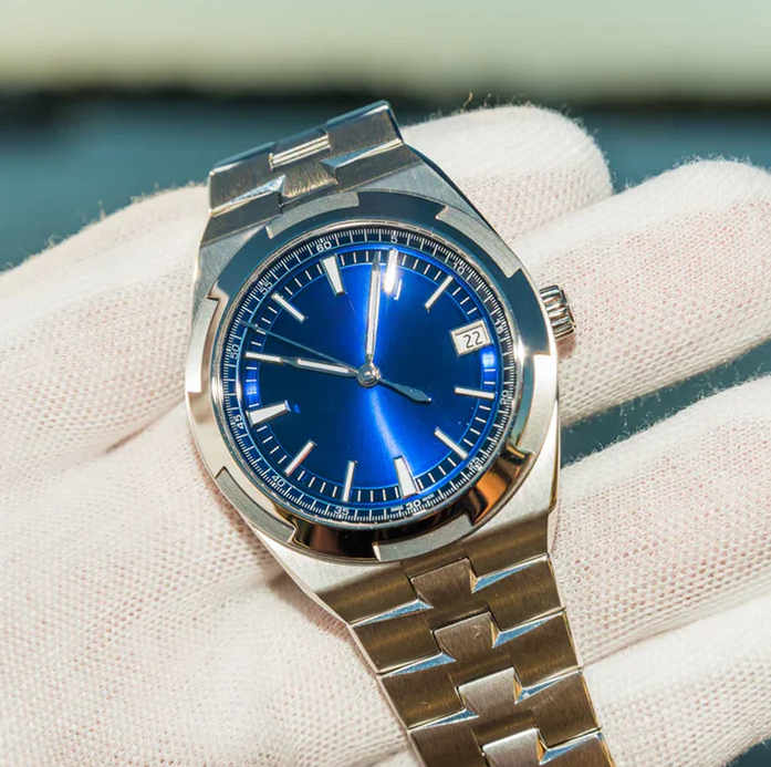 Luxury Timepieces – Azure Steel Signature Edition